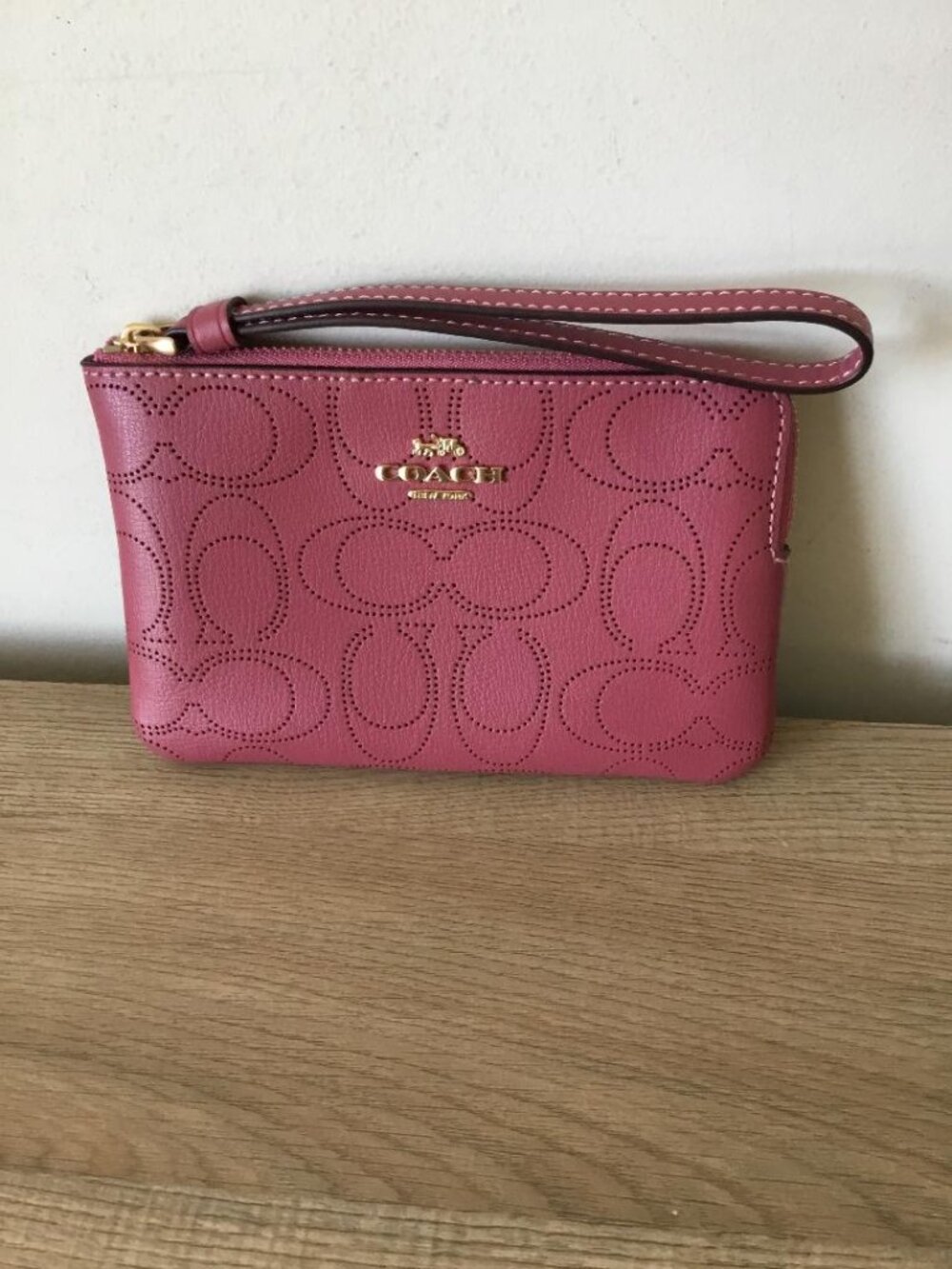 Coach Rouge Pink Perforated Signature Corner Zip Wristlet with Gold Logo NWOT